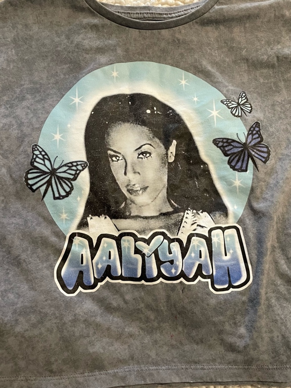Aaliyah Gray Graphic Tee with Subtle Print